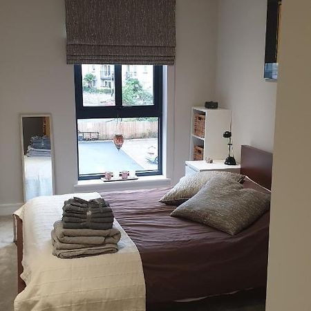 1 Double Guest Bedroom In My Home North Leeds Horsforth Esterno foto